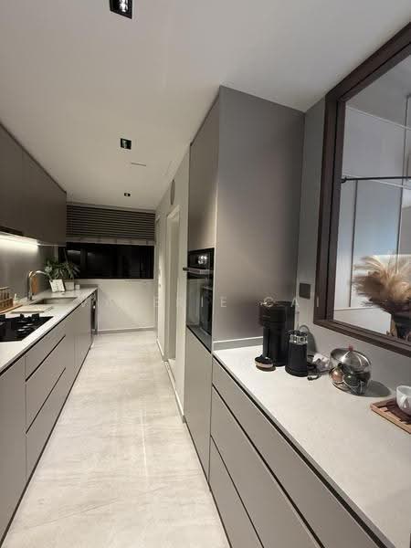 Terra Hill, 18 Yew Siang Road, Buona Vista / West Coast / Clementi New Town, 4 Bedrooms, 1,830 sqft, Condominium For Sale, by Valerie Cai, 500255795 - Kitchen - PropertyGuru.com.sg