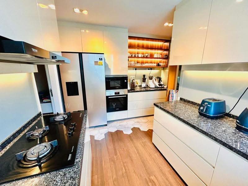 Caribbean at Keppel Bay, 14 Keppel Bay Drive, Harbourfront / Telok Blangah, 4 Bedrooms, 4,650 sqft, Condominium For Rent, by Wendy Wong, 500255804 - Kitchen - PropertyGuru.com.sg