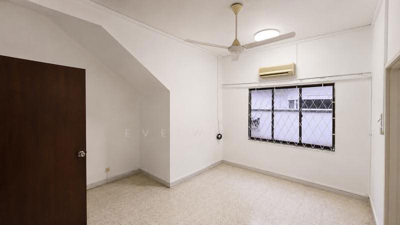 Sunset way, Clementi Park / Upper Bukit Timah, 5 Bedrooms, 4,200 sqft, Bungalow House For Sale, by Eve Wong, 500255809 - PropertyGuru.com.sg