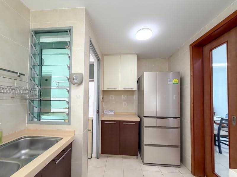 Whitewater, 27 Pasir Ris Street 72, Pasir Ris / Tampines, 3 Bedrooms, 1,195 sqft, Condominium For Rent, by DON SIDHU, 500255820 - Kitchen - PropertyGuru.com.sg
