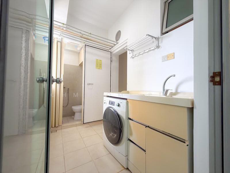 Whitewater, 27 Pasir Ris Street 72, Pasir Ris / Tampines, 3 Bedrooms, 1,195 sqft, Condominium For Rent, by DON SIDHU, 500255820 - Bathroom - PropertyGuru.com.sg