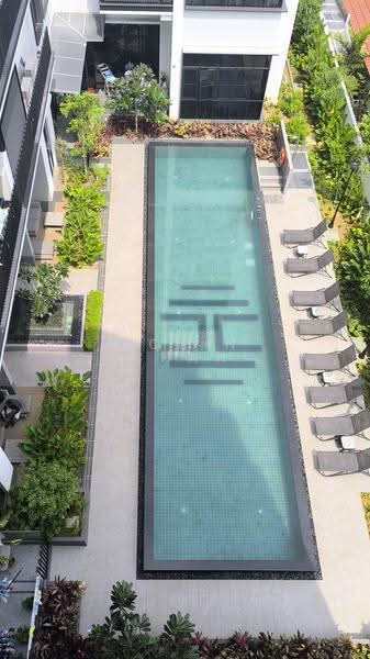 Royal Hallmark, 1 Haig Lane, East Coast / Marine Parade, Room Rental, 100 sqft, Condominium For Rent, by Robin Chan, 500255824 - Pool - PropertyGuru.com.sg