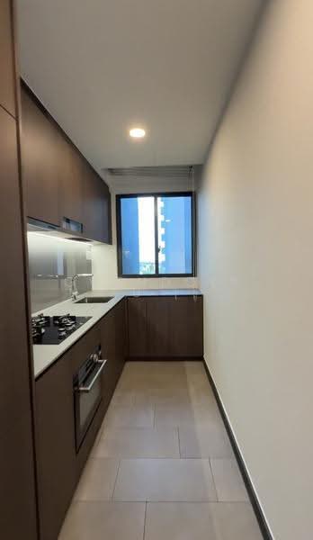 Midtown Modern, 18 Tan Quee Lan Street, Beach Road / Bugis / Rochor, 3 Bedrooms, 1,066 sqft, Condominium For Rent, by Gwendolyn Xu ( 徐瀞 ), 500255842 - Kitchen - PropertyGuru.com.sg