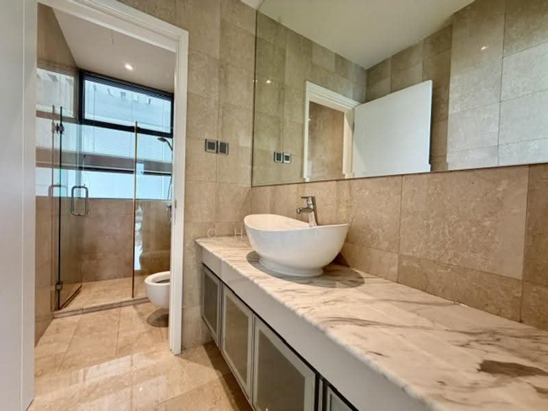 Balmoral Hills, 9 Balmoral Park, Tanglin / Holland / Bukit Timah, 4 Bedrooms, 1,841 sqft, Condominium For Rent, by Chong Lay Guan, 500255843 - Bathroom - PropertyGuru.com.sg