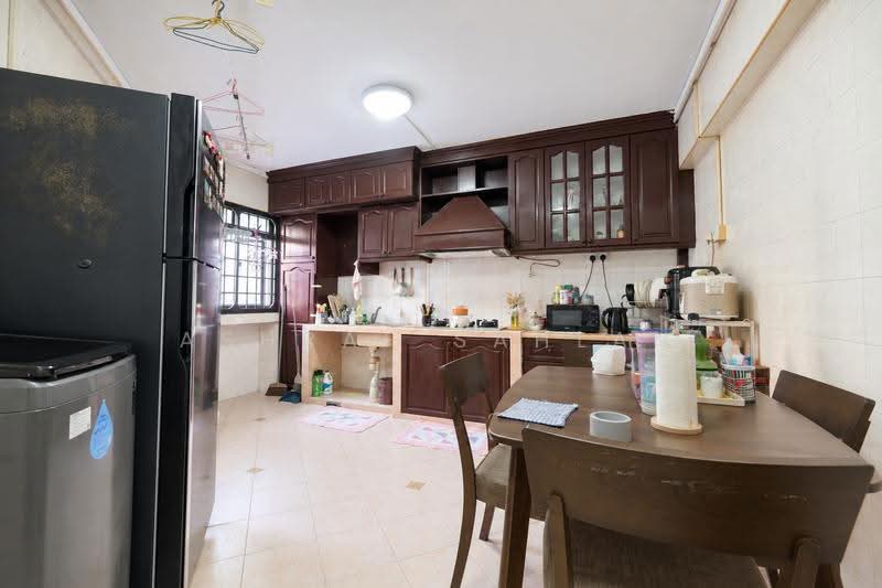 667C Jurong West Street 65, 667C Jurong West Street 65, Boon Lay / Jurong / Tuas, 3 Bedrooms, 1,184 sqft, HDB Flat For Sale, by Ashraf Sahlan, 500255855 - Kitchen - PropertyGuru.com.sg