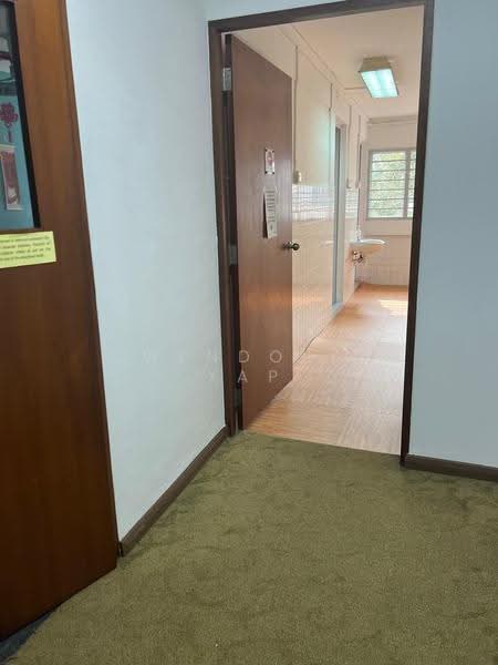 452 Ang Mo Kio Ave 10, Ang Mo Kio / Bishan / Thomson, 872 sqft, Other Retail For Rent, by Gwendolyn Yap, 500255862 - Corridor - CommercialGuru.com.sg