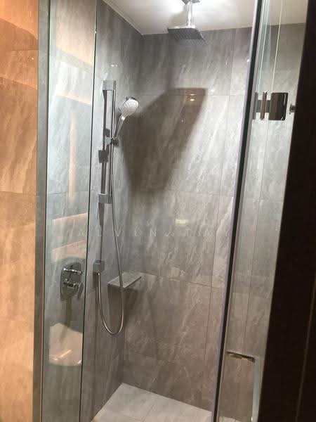 Piccadilly Grand, Northumberland Road, Farrer Park / Serangoon Rd, 1 Bedroom, 484 sqft, Condominium For Rent, by Alvin Tay, 500255876 - Bathroom - PropertyGuru.com.sg