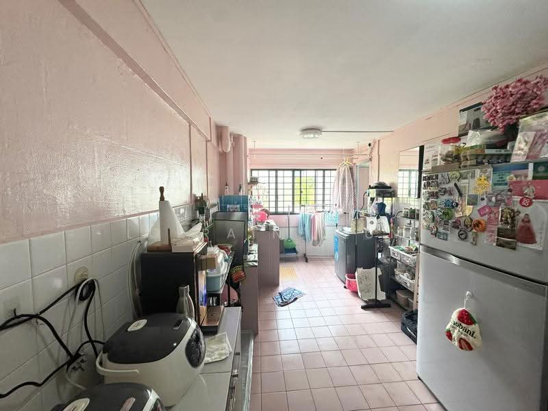 607 Clementi West Street 1, 607 Clementi West Street 1, Buona Vista / West Coast / Clementi New Town, 2 Bedrooms, 721 sqft, HDB Flat For Sale, by Lorraine Lum, 500255877 - Kitchen - PropertyGuru.com.sg