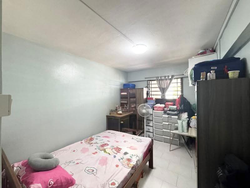 607 Clementi West Street 1, 607 Clementi West Street 1, Buona Vista / West Coast / Clementi New Town, 2 Bedrooms, 721 sqft, HDB Flat For Sale, by Lorraine Lum, 500255877 - Bedroom - PropertyGuru.com.sg