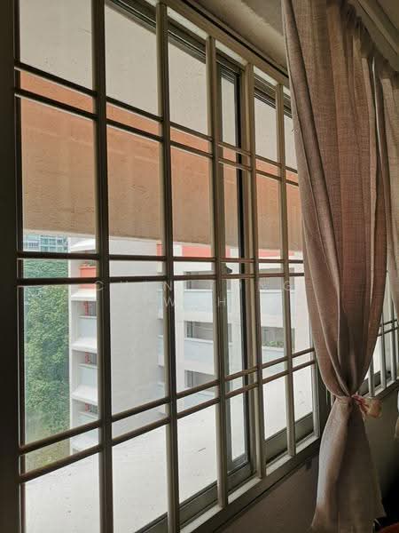 107 Potong Pasir Avenue 1, 107 Potong Pasir Avenue 1, Macpherson / Potong Pasir, 3 Bedrooms, 1,119 sqft, HDB Flat For Sale, by Chin Tong Wah, 500255884 - Afternoon sun ray blocked by facade - PropertyGuru.com.sg