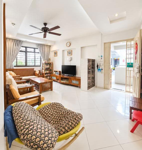 511 Jelapang Road, 511 Jelapang Road, Dairy Farm / Bukit Panjang / Choa Chu Kang, 3 Bedrooms, 1,097 sqft, HDB Flat For Sale, by Adelyn Lam 林美仪, 500255893 - Living Room - PropertyGuru.com.sg