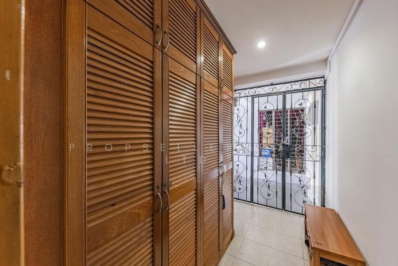 415 Eunos Road 5, 415 Eunos Road 5, Eunos / Geylang / Paya Lebar, 3 Bedrooms, 1,152 sqft, HDB Flat For Sale, by Kelly Tan, 500255896 - Entrance - PropertyGuru.com.sg