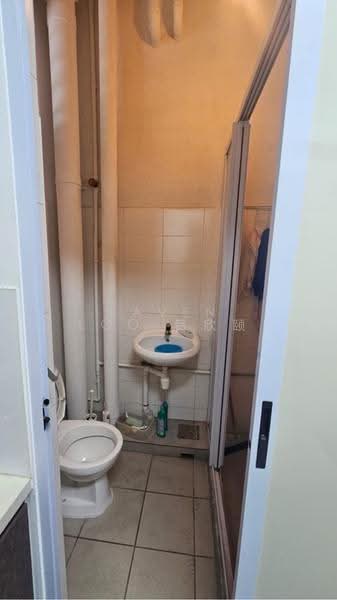 Wcega Tower, 21 21, Dairy Farm / Bukit Panjang / Choa Chu Kang, 100 sqft, Light Industrial (B1) For Rent, by Laven Loo 吕欣颐, 500255905 - CommercialGuru.com.sg
