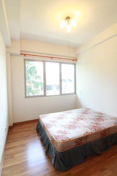 The Tessarina, 26 Wilby Road, Tanglin / Holland / Bukit Timah, 2 Bedrooms, 990 sqft, Condominium For Sale, by Vincent Kuo, 500255906 - Original Common Bedroom - PropertyGuru.com.sg