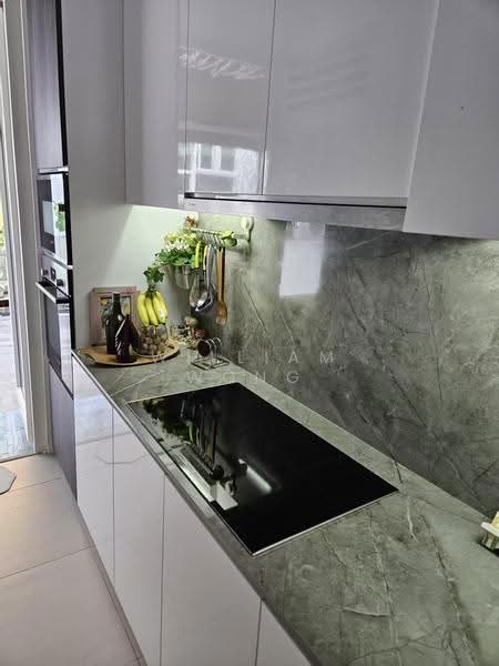 WAK HASSAN DRIVE SEMI DETACHED HOME, Wak Hassan Drive, Sembawang / Yishun, 5 Bedrooms, 5,732 sqft, Semi-Detached House For Sale, by William Wong, 500255912 - Kitchen - PropertyGuru.com.sg