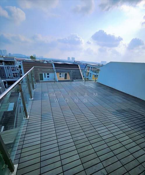 WAK HASSAN DRIVE SEMI DETACHED HOME, Wak Hassan Drive, Sembawang / Yishun, 5 Bedrooms, 5,732 sqft, Semi-Detached House For Sale, by William Wong, 500255912 - Spacious Roof garden - PropertyGuru.com.sg