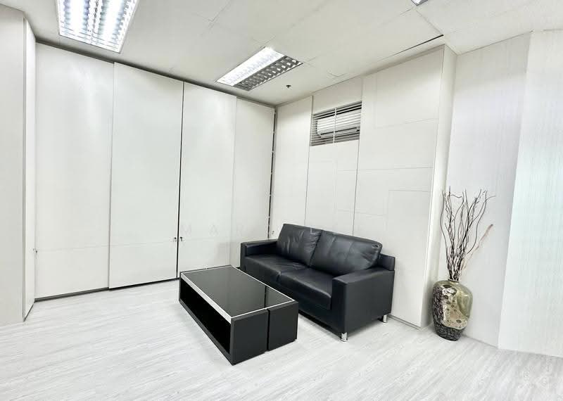 Henderson Industrial Park, 203 Henderson Road, Alexandra / Commonwealth, 3,121 sqft, Light Industrial (B1) For Sale, by Marc Lee, 500255920 - Pictures For Illustration purposes only - CommercialGuru.com.sg
