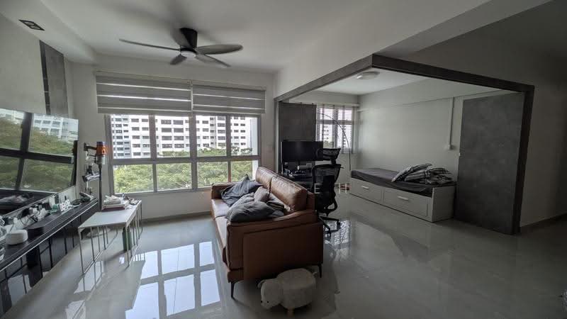870A Tampines Street 86, 870A Tampines Street 86, Pasir Ris / Tampines, 3 Bedrooms, 1,001 sqft, HDB Flat For Sale, by Jireh Ho, 500255925 - Living Room - PropertyGuru.com.sg