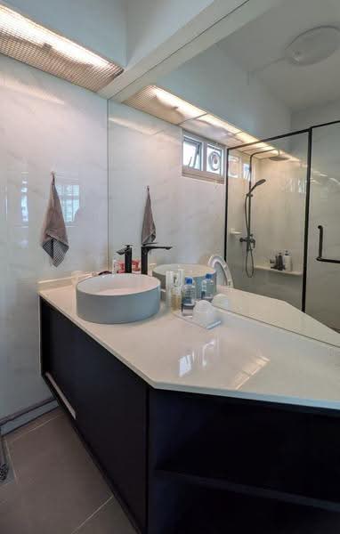 870A Tampines Street 86, 870A Tampines Street 86, Pasir Ris / Tampines, 3 Bedrooms, 1,001 sqft, HDB Flat For Sale, by Jireh Ho, 500255925 - Bathroom - PropertyGuru.com.sg