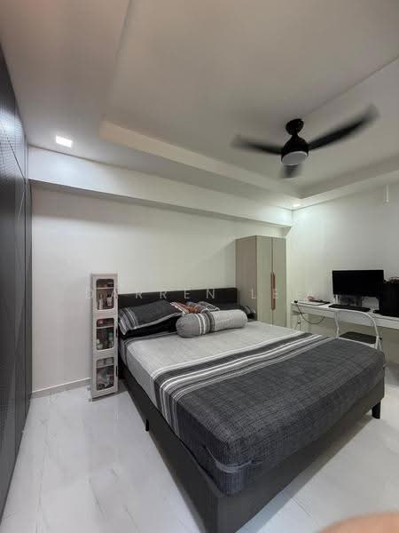 856E Tampines Street 82, 856E Tampines Street 82, Pasir Ris / Tampines, 4 Bedrooms, 1,625 sqft, HDB Flat For Sale, by Darren Lee, 500255934 - Bedroom - PropertyGuru.com.sg