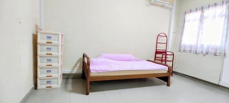 833 Yishun Street 81, 833 Yishun Street 81, Sembawang / Yishun, 3 Bedrooms, 1,108 sqft, HDB Flat For Sale, by Jose Loh Zhenhao, 500255940 - Bedroom - PropertyGuru.com.sg