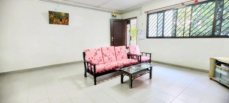 833 Yishun Street 81, 833 Yishun Street 81, Sembawang / Yishun, 3 Bedrooms, 1,108 sqft, HDB Flat For Sale, by Jose Loh Zhenhao, 500255940 - Living Room - PropertyGuru.com.sg