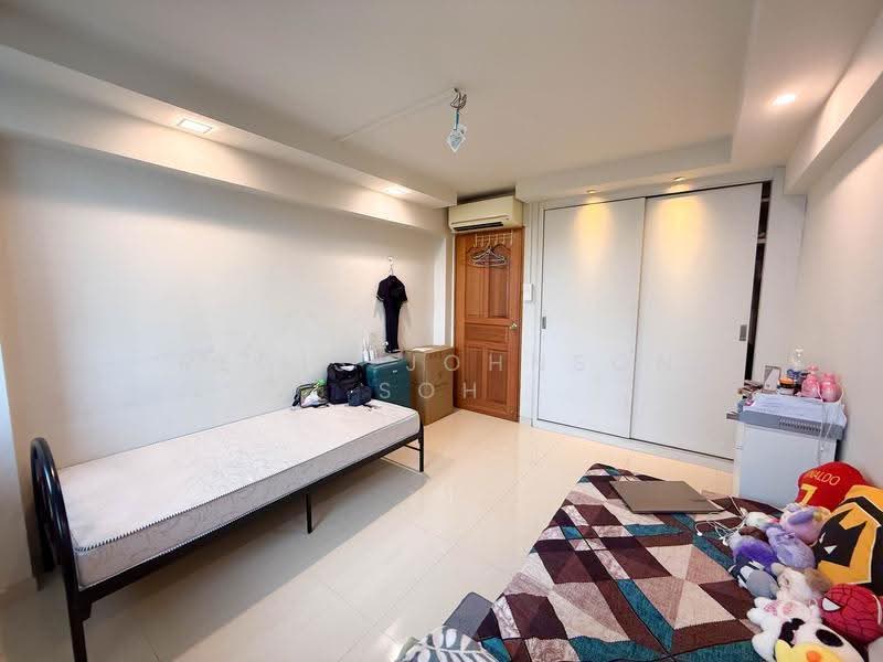 220 Lorong 8 Toa Payoh, 220 Lorong 8 Toa Payoh, Balestier / Toa Payoh, 3 Bedrooms, 882 sqft, HDB Flat For Rent, by Regis Johnson Soh, 500255949 - Bedroom - PropertyGuru.com.sg