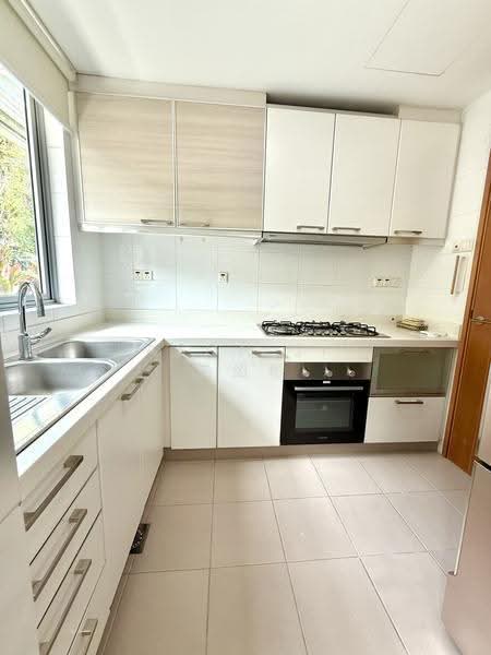Caribbean at Keppel Bay, 46 Keppel Bay Drive, Harbourfront / Telok Blangah, 2 Bedrooms, 1,076 sqft, Condominium For Sale, by Eason Sim 沈绍彬, 500255951 - Kitchen - PropertyGuru.com.sg