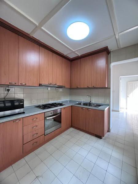 Townerville, McNair Road, Balestier / Toa Payoh, 4 Bedrooms, 2,917 sqft, Conservation House For Rent, by Johnny Chia, 500255959 - Kitchen - PropertyGuru.com.sg