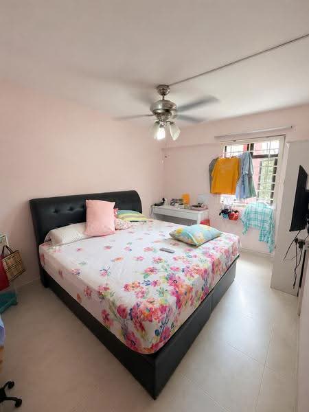 161 Mei Ling Street, 161 Mei Ling Street, Alexandra / Commonwealth, 2 Bedrooms, 775 sqft, HDB Flat For Sale, by Tricia Lim, 500255960 - Bedroom - PropertyGuru.com.sg