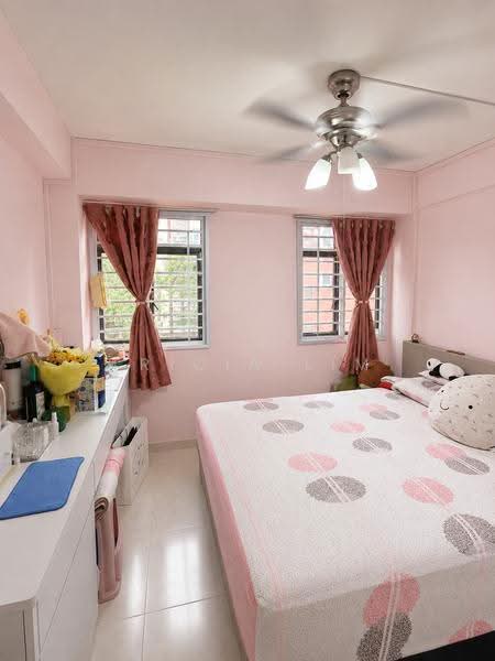 161 Mei Ling Street, 161 Mei Ling Street, Alexandra / Commonwealth, 2 Bedrooms, 775 sqft, HDB Flat For Sale, by Tricia Lim, 500255960 - Bedroom - PropertyGuru.com.sg