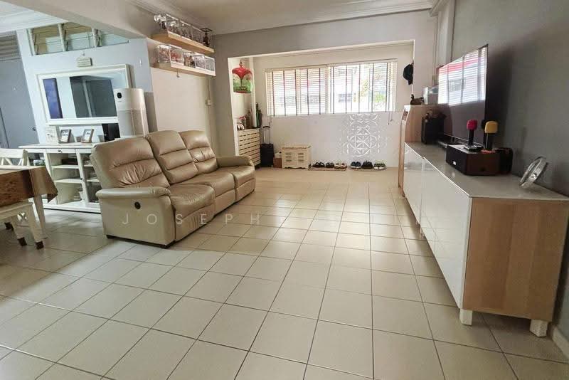 205 Choa Chu Kang Central, 205 Choa Chu Kang Central, Dairy Farm / Bukit Panjang / Choa Chu Kang, 4 Bedrooms, 1,313 sqft, HDB Flat For Sale, by Josephine Lim, 500255974 - PropertyGuru.com.sg
