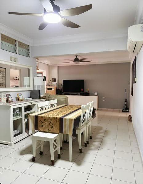 205 Choa Chu Kang Central, 205 Choa Chu Kang Central, Dairy Farm / Bukit Panjang / Choa Chu Kang, 4 Bedrooms, 1,313 sqft, HDB Flat For Sale, by Josephine Lim, 500255974 - PropertyGuru.com.sg