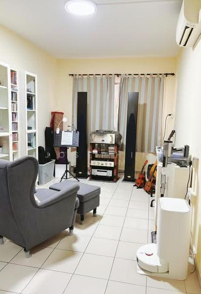 205 Choa Chu Kang Central, 205 Choa Chu Kang Central, Dairy Farm / Bukit Panjang / Choa Chu Kang, 4 Bedrooms, 1,313 sqft, HDB Flat For Sale, by Josephine Lim, 500255974 - PropertyGuru.com.sg