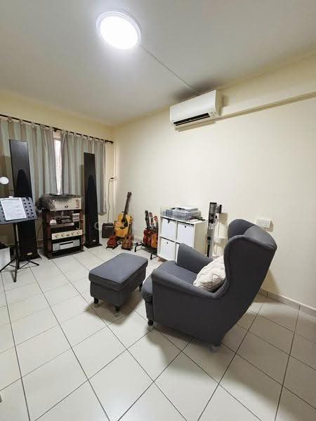 205 Choa Chu Kang Central, 205 Choa Chu Kang Central, Dairy Farm / Bukit Panjang / Choa Chu Kang, 4 Bedrooms, 1,313 sqft, HDB Flat For Sale, by Josephine Lim, 500255974 - PropertyGuru.com.sg