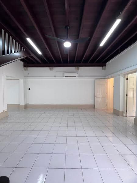 Conservation House, Towner Road, May Road , McNair Road , Boon Keng Road , Serangoon Road, Balestier Road, Balestier / Toa Payoh, 4 Bedrooms, 2,916 sqft, Conservation House For Rent, by Johnny Chia, 500255976 - Interior - PropertyGuru.com.sg