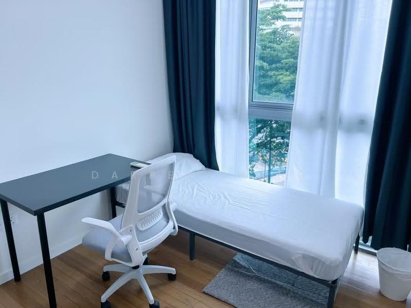 Canberra Residences, 513 Canberra Drive, Sembawang / Yishun, 2 Bedrooms, 850 sqft, Condominium For Sale, by Darren Zhang, 500255985 - Bedroom - PropertyGuru.com.sg