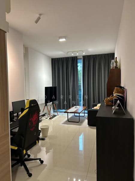 Canberra Residences, 513 Canberra Drive, Sembawang / Yishun, 2 Bedrooms, 850 sqft, Condominium For Sale, by Darren Zhang, 500255985 - Living Room - PropertyGuru.com.sg