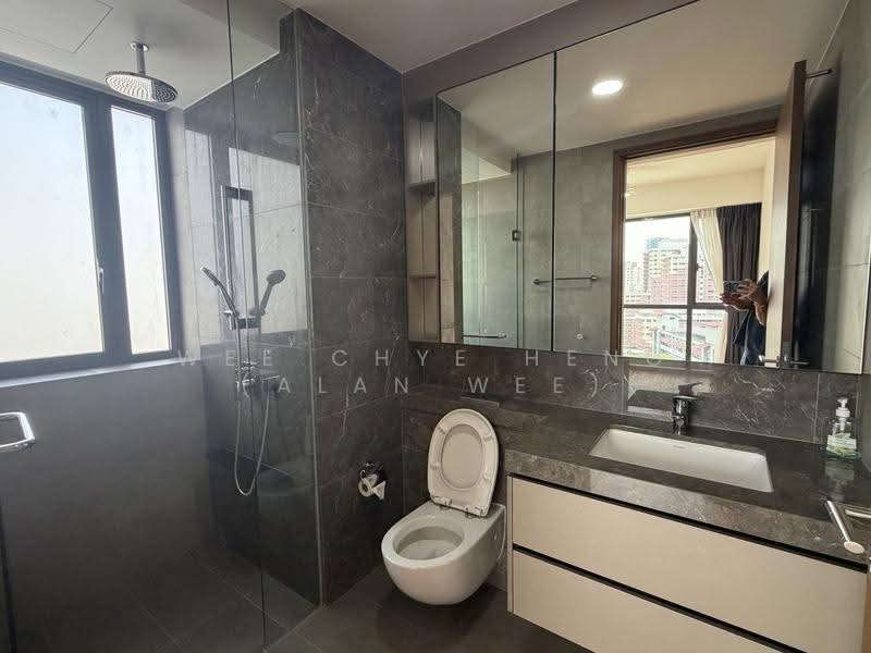 Stirling Residences, 23 Stirling Road, Alexandra / Commonwealth, 3 Bedrooms, 980 sqft, Condominium For Rent, by Wee Chye Heng (Alan Wee), 500255995 - Bathroom - PropertyGuru.com.sg