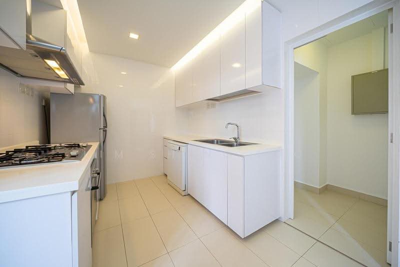 Nassim Regency, 37 Nassim Road, Tanglin / Holland / Bukit Timah, 3 Bedrooms, 2,024 sqft, Apartment For Rent, by Lim Sheng Loo, 500256002 - Kitchen - PropertyGuru.com.sg