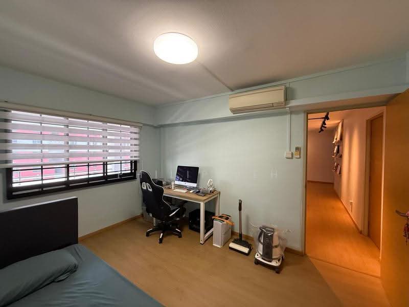 156 Hougang Street 11, 156 Hougang Street 11, Hougang / Punggol / Sengkang, 3 Bedrooms, 1,054 sqft, HDB Flat For Sale, by Philip Peh, 500256007 - Bedroom - PropertyGuru.com.sg