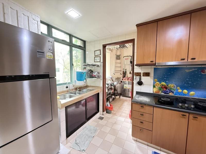 Summerdale, 10 Boon Lay Drive, Boon Lay / Jurong / Tuas, 3 Bedrooms, 1,399 sqft, Condominium For Sale, by S MICHAEL Michael, 500256008 - Kitchen - PropertyGuru.com.sg