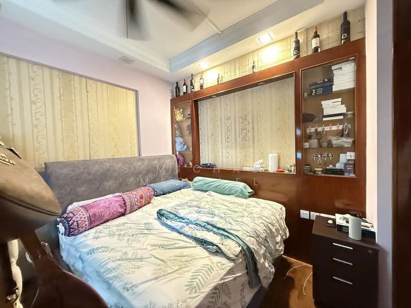 Summerdale, 10 Boon Lay Drive, Boon Lay / Jurong / Tuas, 3 Bedrooms, 1,399 sqft, Condominium For Sale, by S MICHAEL Michael, 500256008 - Bedroom - PropertyGuru.com.sg