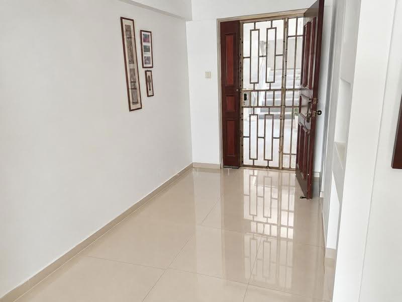 144 Lorong 2 Toa Payoh, 144 Lorong 2 Toa Payoh, Balestier / Toa Payoh, 3 Bedrooms, 1,184 sqft, HDB Flat For Rent, by Karen Tan, 500256014 - Entrance - PropertyGuru.com.sg