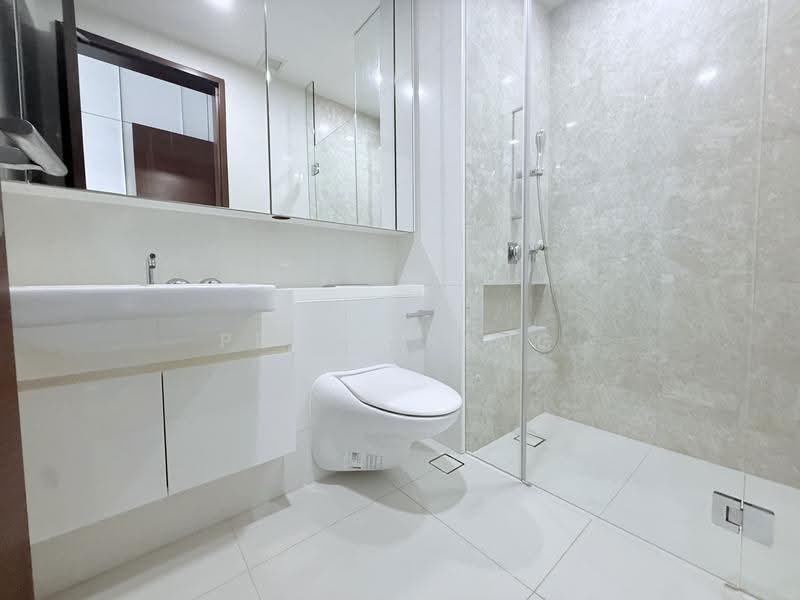 d'Leedon (Former Farrer Court), 5 Leedon Heights, Tanglin / Holland / Bukit Timah, 4 Bedrooms, 2,271 sqft, Condominium For Rent, by Peter Pang, 500256017 - Bathroom - PropertyGuru.com.sg