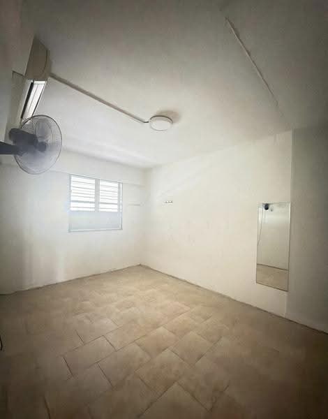 125 Yishun Street 11, 125 Yishun Street 11, Sembawang / Yishun, 2 Bedrooms, 721 sqft, HDB Flat For Sale, by Scarlett Chan, 500256023 - Interior - PropertyGuru.com.sg