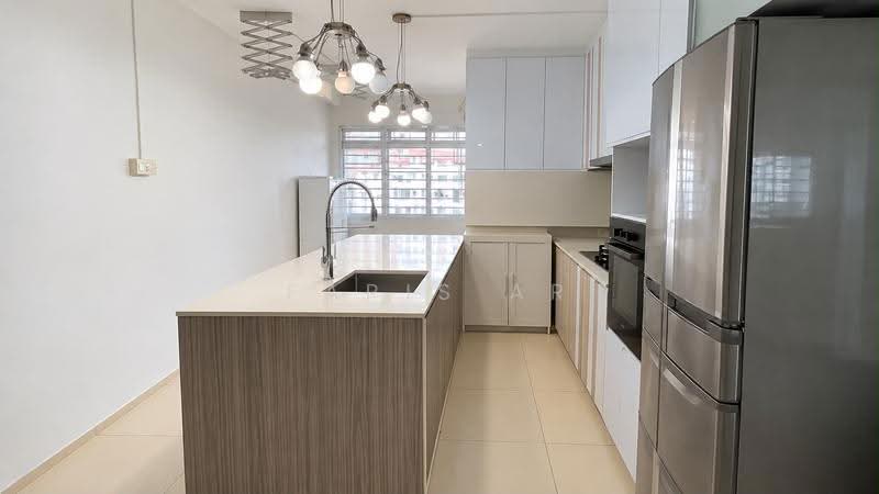 213 Pasir Ris Street 21, 213 Pasir Ris Street 21, Pasir Ris / Tampines, 3 Bedrooms, 1,141 sqft, HDB Flat For Sale, by Faris Ar, 500256026 - Kitchen - PropertyGuru.com.sg