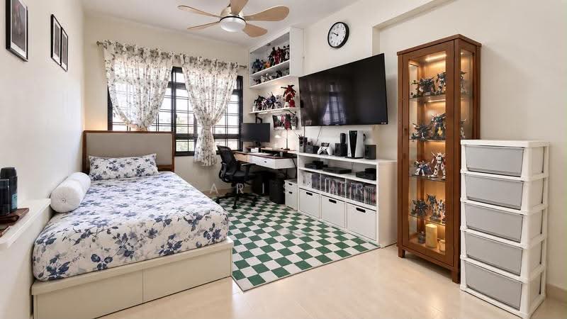 213 Pasir Ris Street 21, 213 Pasir Ris Street 21, Pasir Ris / Tampines, 3 Bedrooms, 1,141 sqft, HDB Flat For Sale, by Faris Ar, 500256026 - Bedroom - PropertyGuru.com.sg