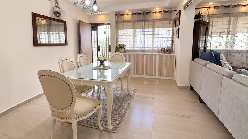 213 Pasir Ris Street 21, 213 Pasir Ris Street 21, Pasir Ris / Tampines, 3 Bedrooms, 1,141 sqft, HDB Flat For Sale, by Faris Ar, 500256026 - Dining Room - PropertyGuru.com.sg
