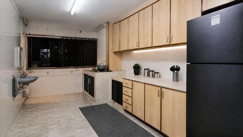 304 Shunfu Road, 304 Shunfu Road, Ang Mo Kio / Bishan / Thomson, 2 Bedrooms, 721 sqft, HDB Flat For Sale, by Betty Ow, 500256028 - Kitchen - PropertyGuru.com.sg